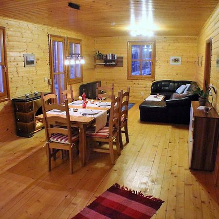 Detached Wooden Chalet In Liebenfels Carinthia Near The Simonh He Ski Area Zewnętrze zdjęcie